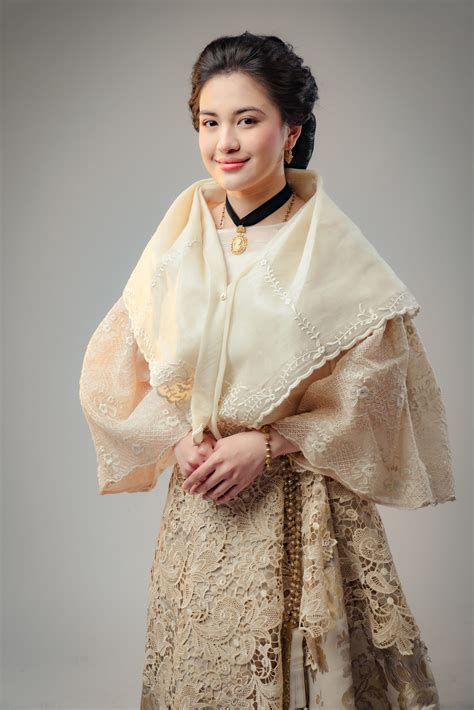 Maria Clara .